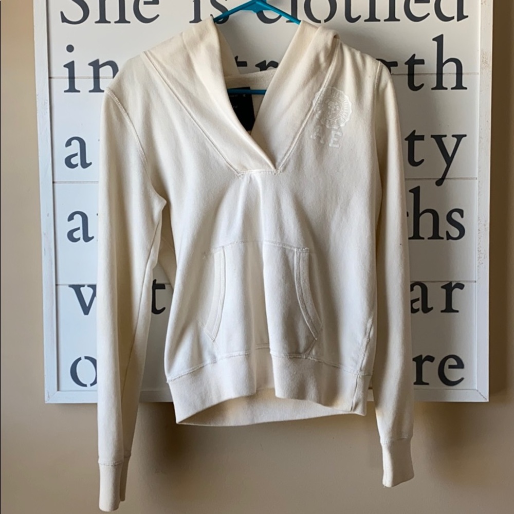 AE hooded sweatshirt